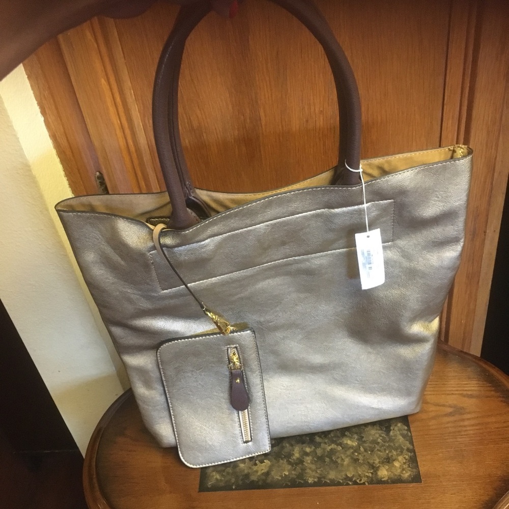 Women’s new charming Charlie tote bag &change